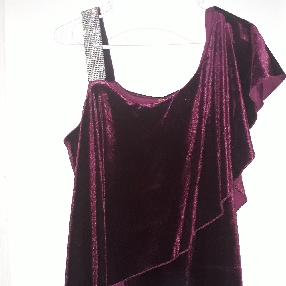 Velour or Velvet Top